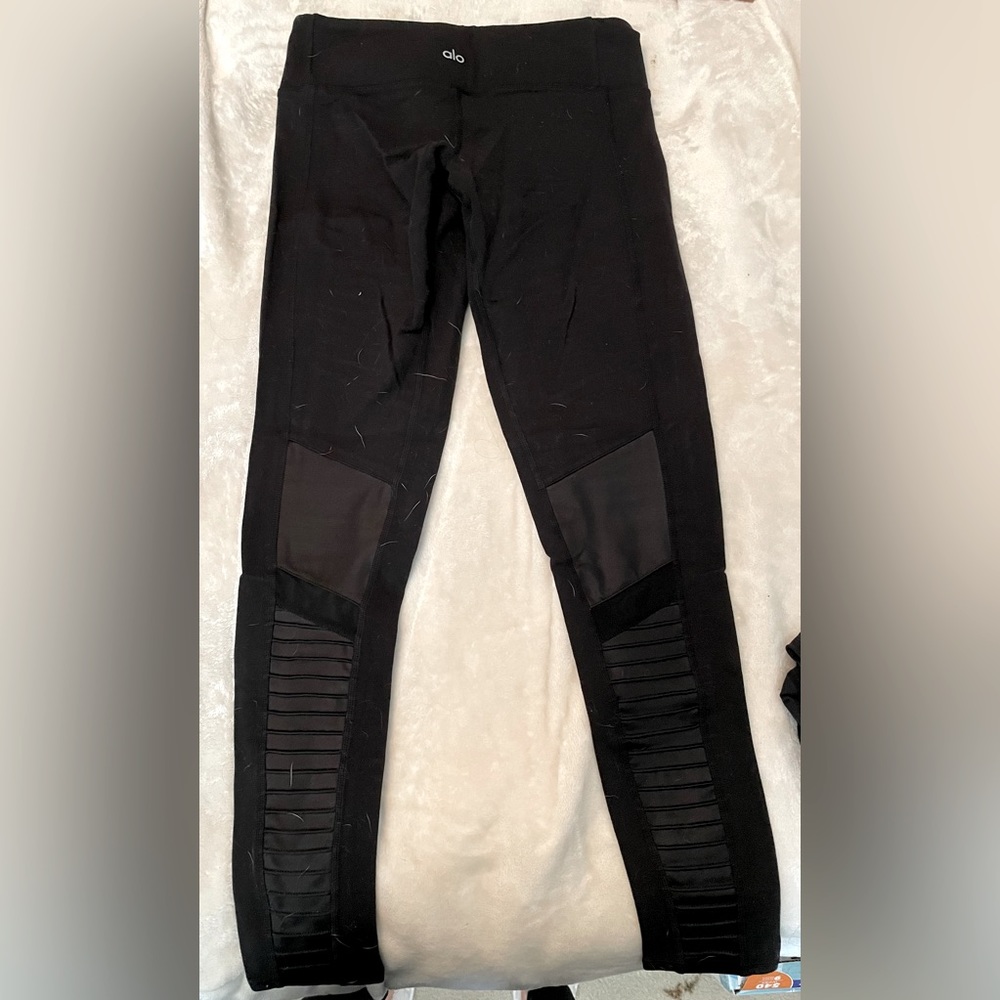 Alo Moto Leggings